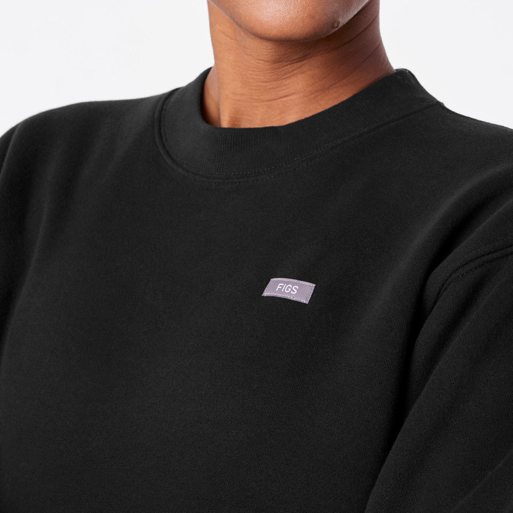 https://cdn.shopify.com/s/files/1/0139/8942/files/2025_Q4_11_BLACK_OFF-SHIFT-RELAXED-CREWNECK-SWEATSHIRT_DEJA_862.jpg?v=1762982263